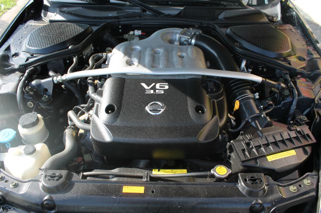 2005 Nissan 350Z 5DR 7-pass VAN I4 FWD