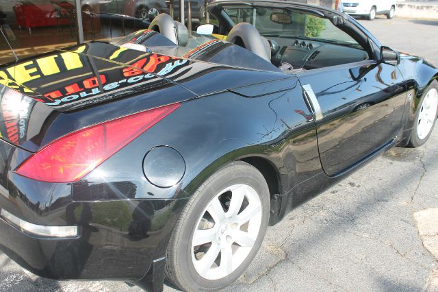 2005 Nissan 350Z 5DR 7-pass VAN I4 FWD