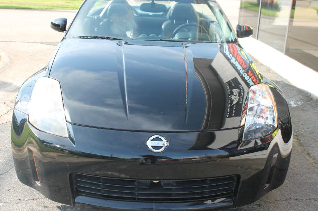 2005 Nissan 350Z 5DR 7-pass VAN I4 FWD