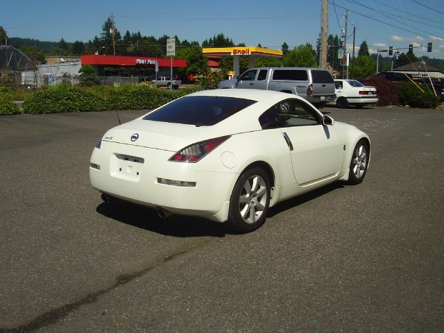 2005 Nissan 350Z 5DR 7-pass VAN I4 FWD