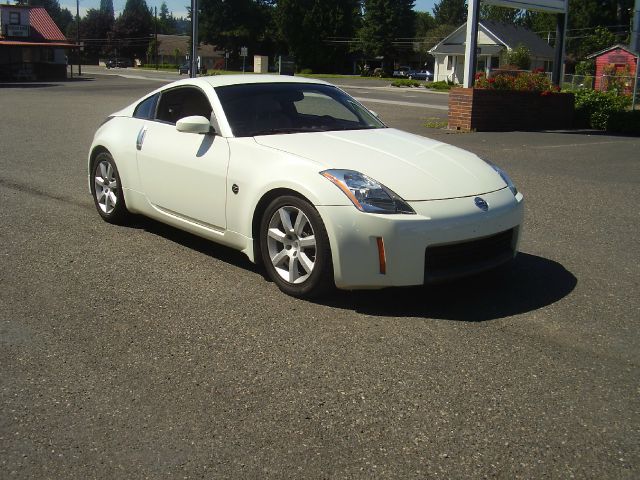 2005 Nissan 350Z 5DR 7-pass VAN I4 FWD