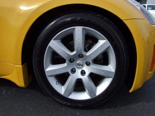 2005 Nissan 350Z Unknown