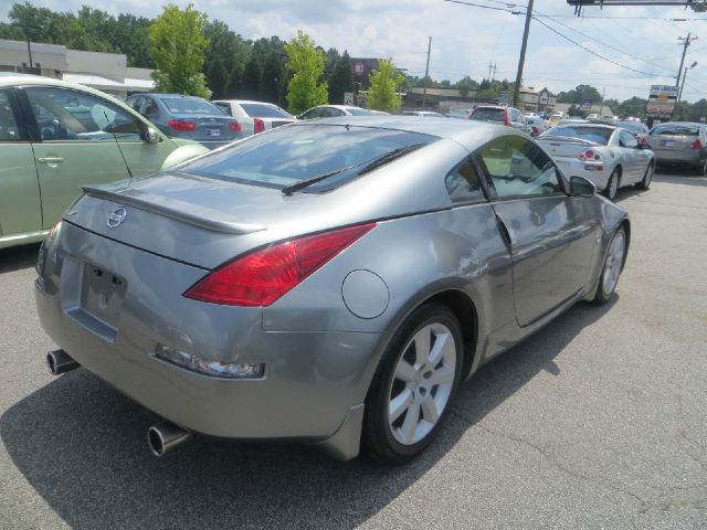 2005 Nissan 350Z Handicap Bus