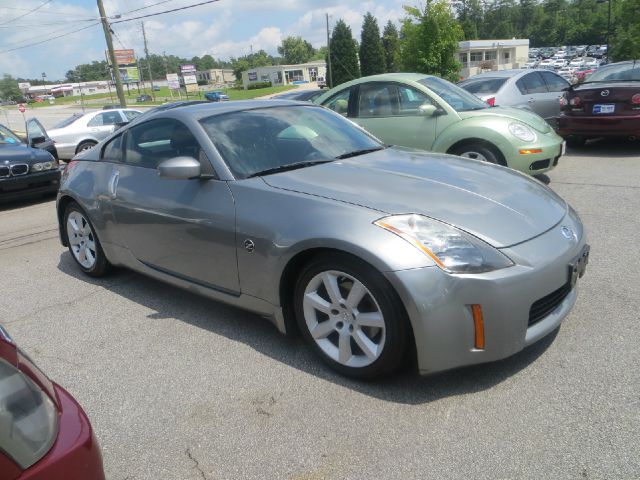 2005 Nissan 350Z Handicap Bus