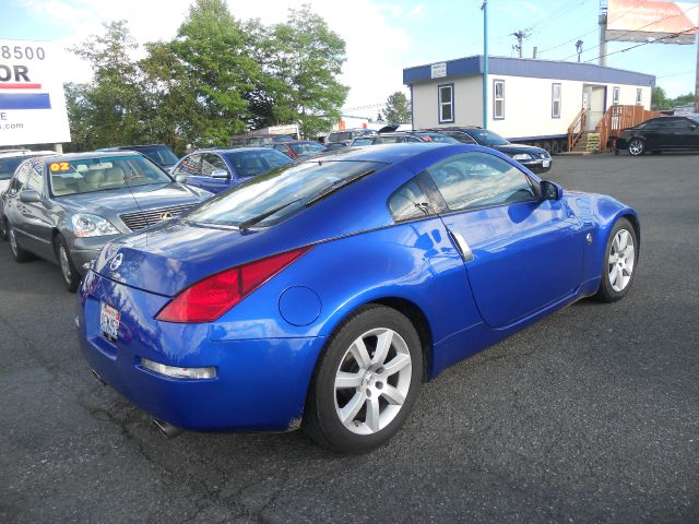 2005 Nissan 350Z 5DR 7-pass VAN I4 FWD