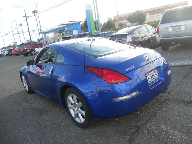 2005 Nissan 350Z 5DR 7-pass VAN I4 FWD