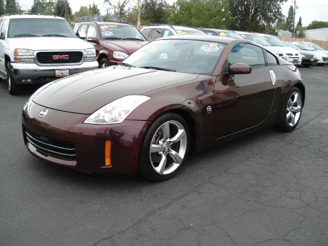 2006 Nissan 350Z Base