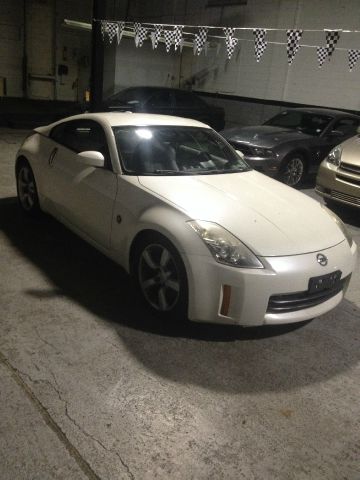 2006 Nissan 350Z 5DR 7-pass VAN I4 FWD