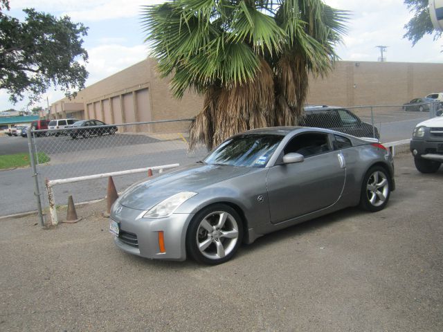 2006 Nissan 350Z Base