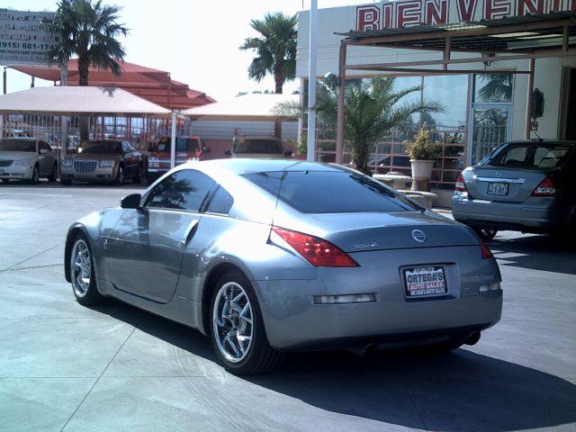 2006 Nissan 350Z Base