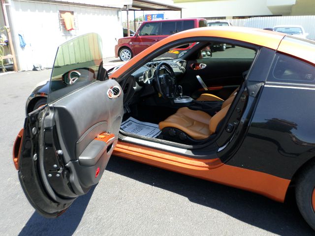 2006 Nissan 350Z 5DR 7-pass VAN I4 FWD