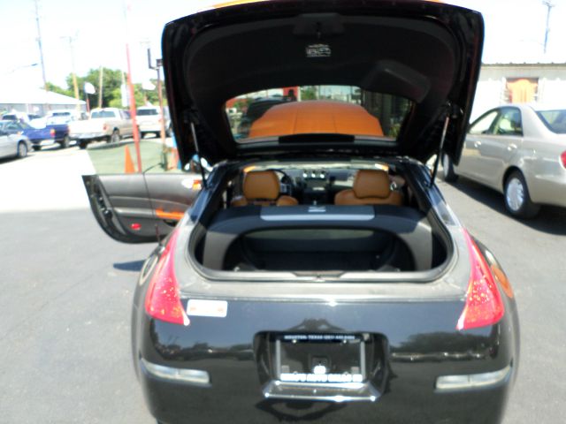 2006 Nissan 350Z 5DR 7-pass VAN I4 FWD