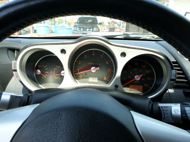 2006 Nissan 350Z 5DR 7-pass VAN I4 FWD