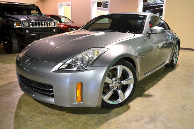 2006 Nissan 350Z 5DR 7-pass VAN I4 FWD