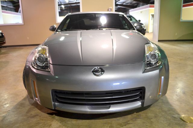 2006 Nissan 350Z 5DR 7-pass VAN I4 FWD