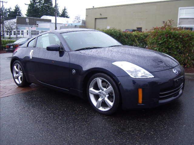 2007 Nissan 350Z 5DR 7-pass VAN I4 FWD