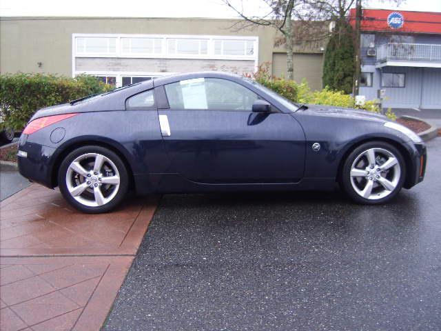 2007 Nissan 350Z 5DR 7-pass VAN I4 FWD