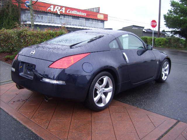 2007 Nissan 350Z 5DR 7-pass VAN I4 FWD