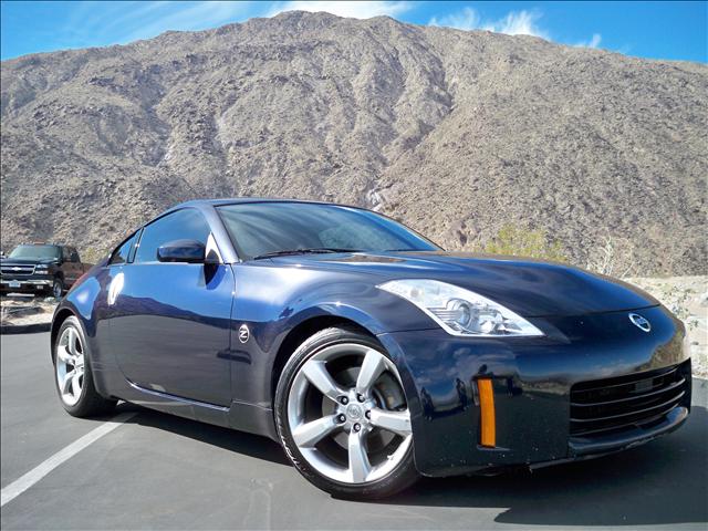 2007 Nissan 350Z 5DR 7-pass VAN I4 FWD