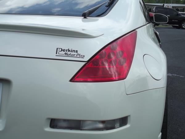 2008 Nissan 350Z 5DR 7-pass VAN I4 FWD