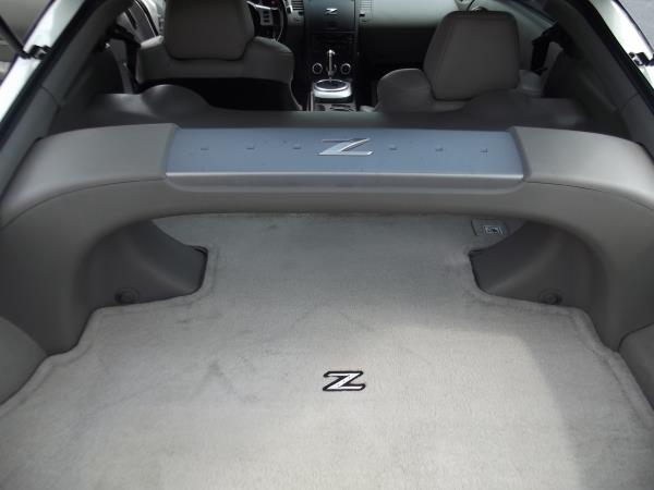 2008 Nissan 350Z 5DR 7-pass VAN I4 FWD