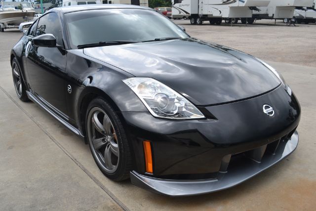 2008 Nissan 350Z King Ranch Supercab Short Bed