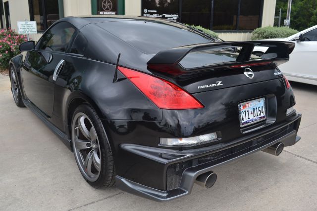 2008 Nissan 350Z King Ranch Supercab Short Bed