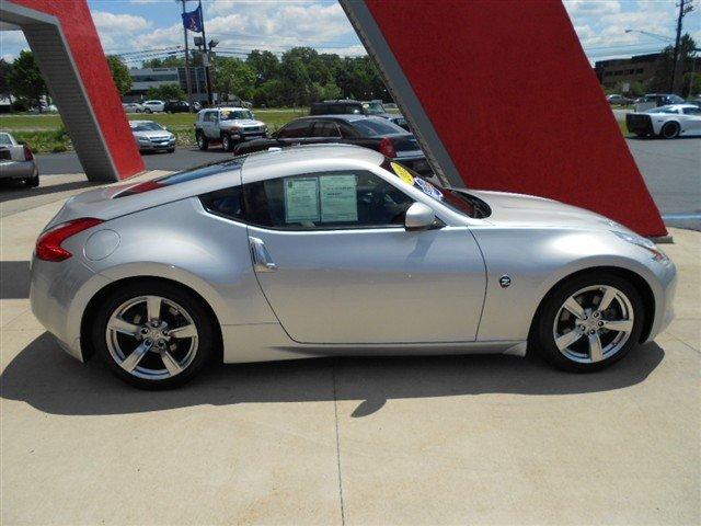 2009 Nissan 370Z Unknown