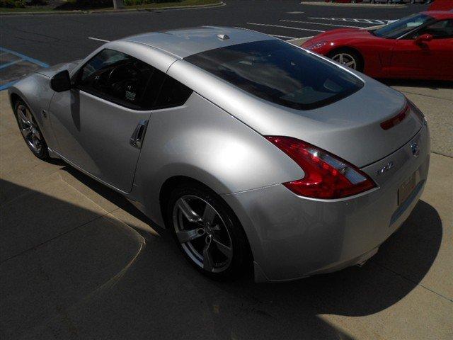 2009 Nissan 370Z Unknown