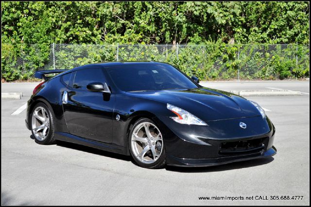 2010 Nissan 370Z IS 3