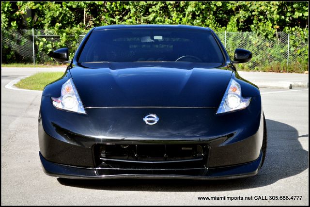 2010 Nissan 370Z IS 3
