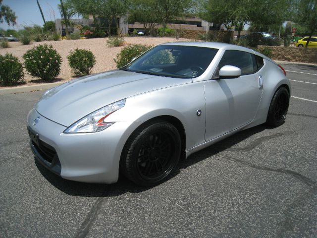 2011 Nissan 370Z 1998 Ford XL
