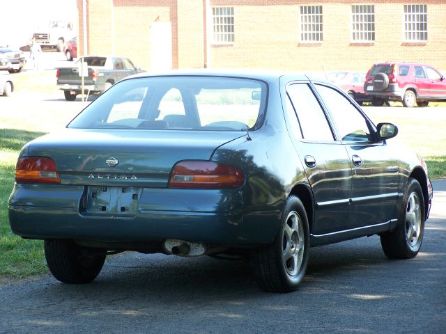 1993 Nissan Altima Unknown