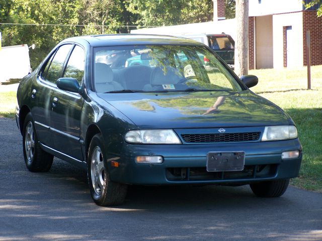 1993 Nissan Altima Unknown