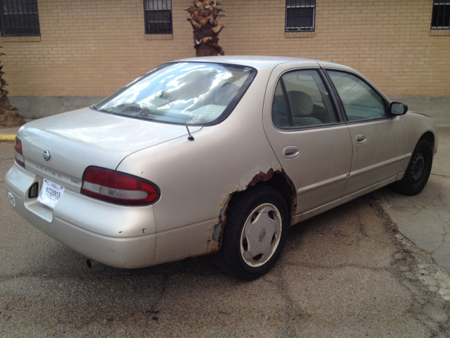 1995 Nissan Altima 6 Speed Transmision