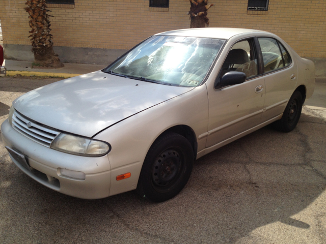 1995 Nissan Altima 6 Speed Transmision