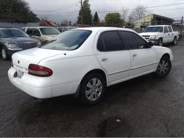 1997 Nissan Altima SE