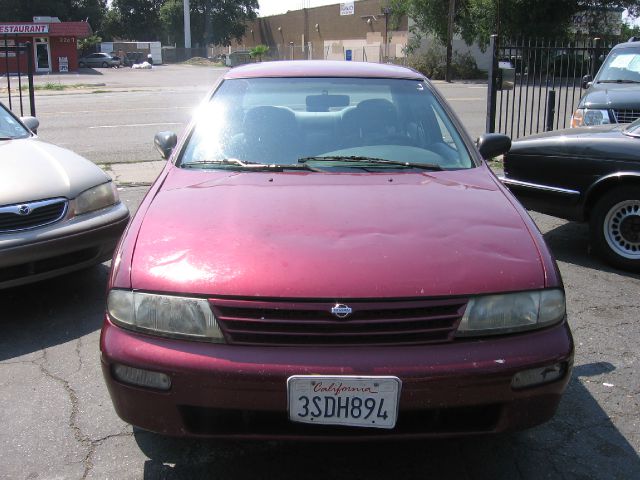 1997 Nissan Altima W/nav.sys