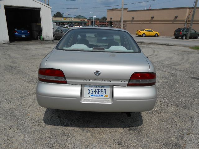 1997 Nissan Altima 6 Speed Transmision
