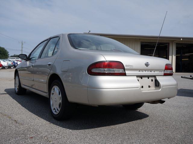 1997 Nissan Altima 6 Speed Transmision