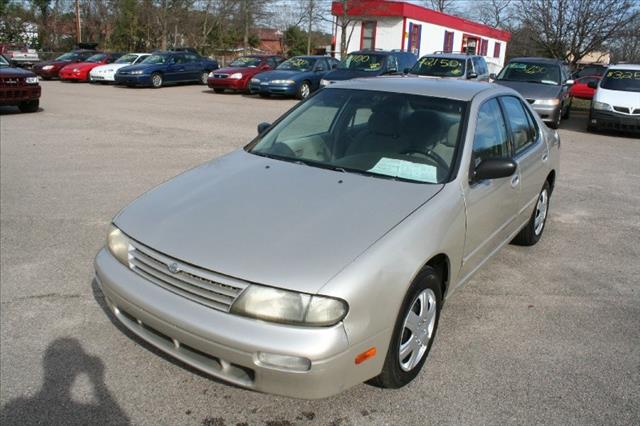 1997 Nissan Altima Unknown