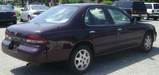 1997 Nissan Altima 6 Speed Transmision