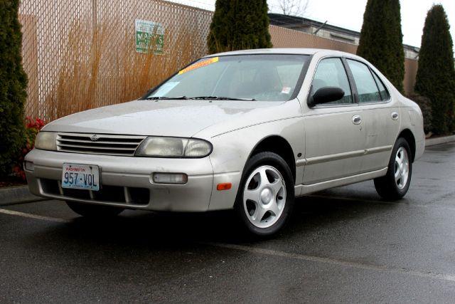 1997 Nissan Altima SE