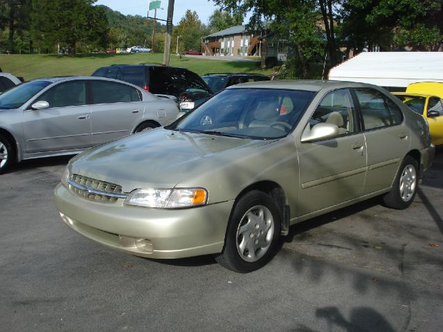 1998 Nissan Altima 6 Speed Transmision