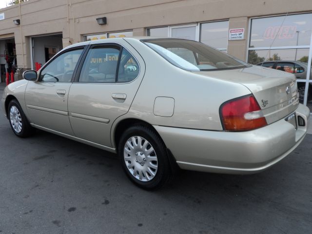 1998 Nissan Altima 6 Speed Transmision
