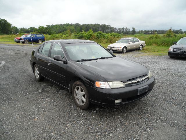 1998 Nissan Altima SE