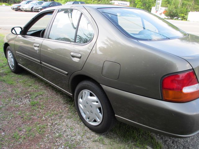 1998 Nissan Altima 6 Speed Transmision