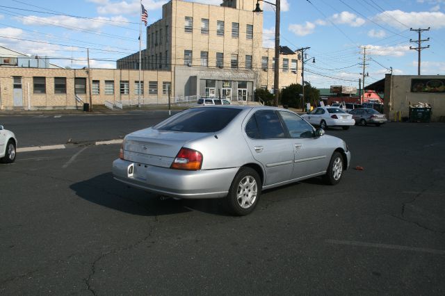 1999 Nissan Altima 6 Speed Transmision