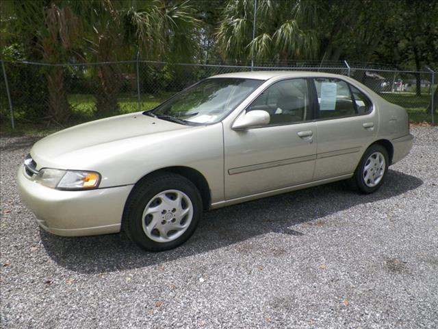 1999 Nissan Altima Unknown