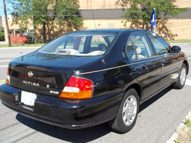 1999 Nissan Altima 6 Speed Transmision